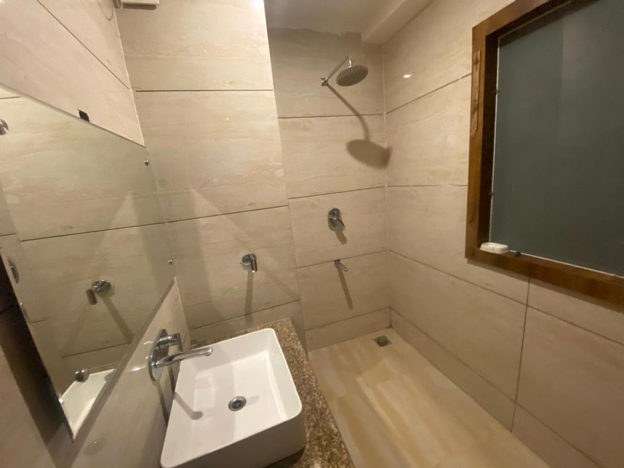 Hotel Zoon Dabb Srinagar Airport Kashmir المظهر الخارجي الصورة