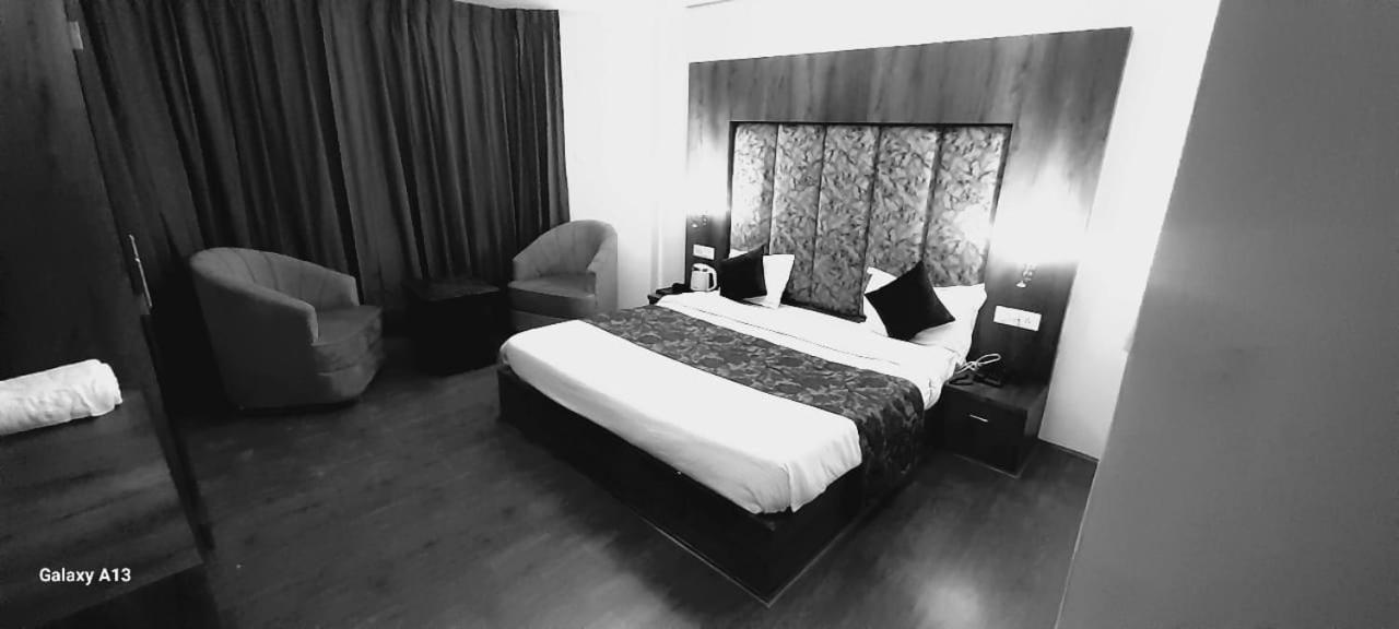 Hotel Zoon Dabb Srinagar Airport Kashmir المظهر الخارجي الصورة